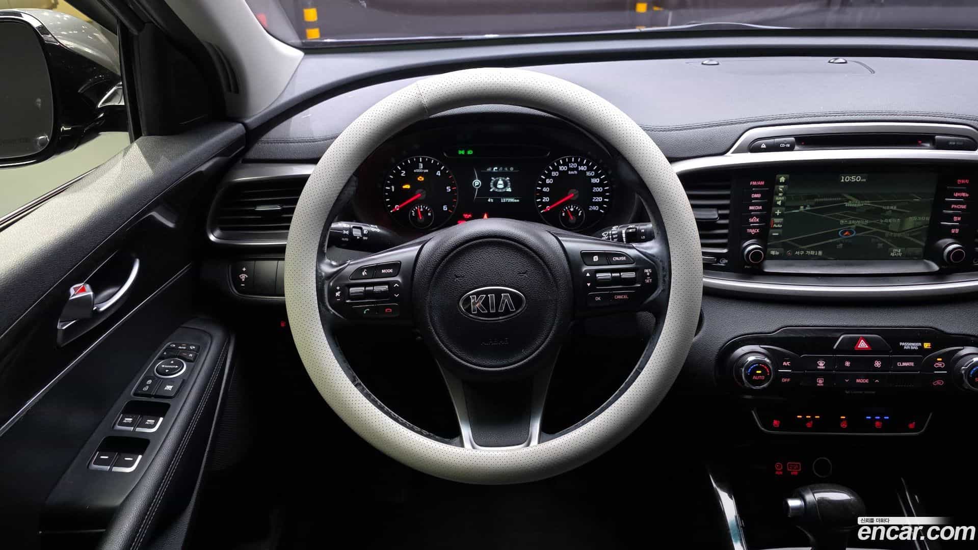 Sorento Kia 2016.8-OPTION-017