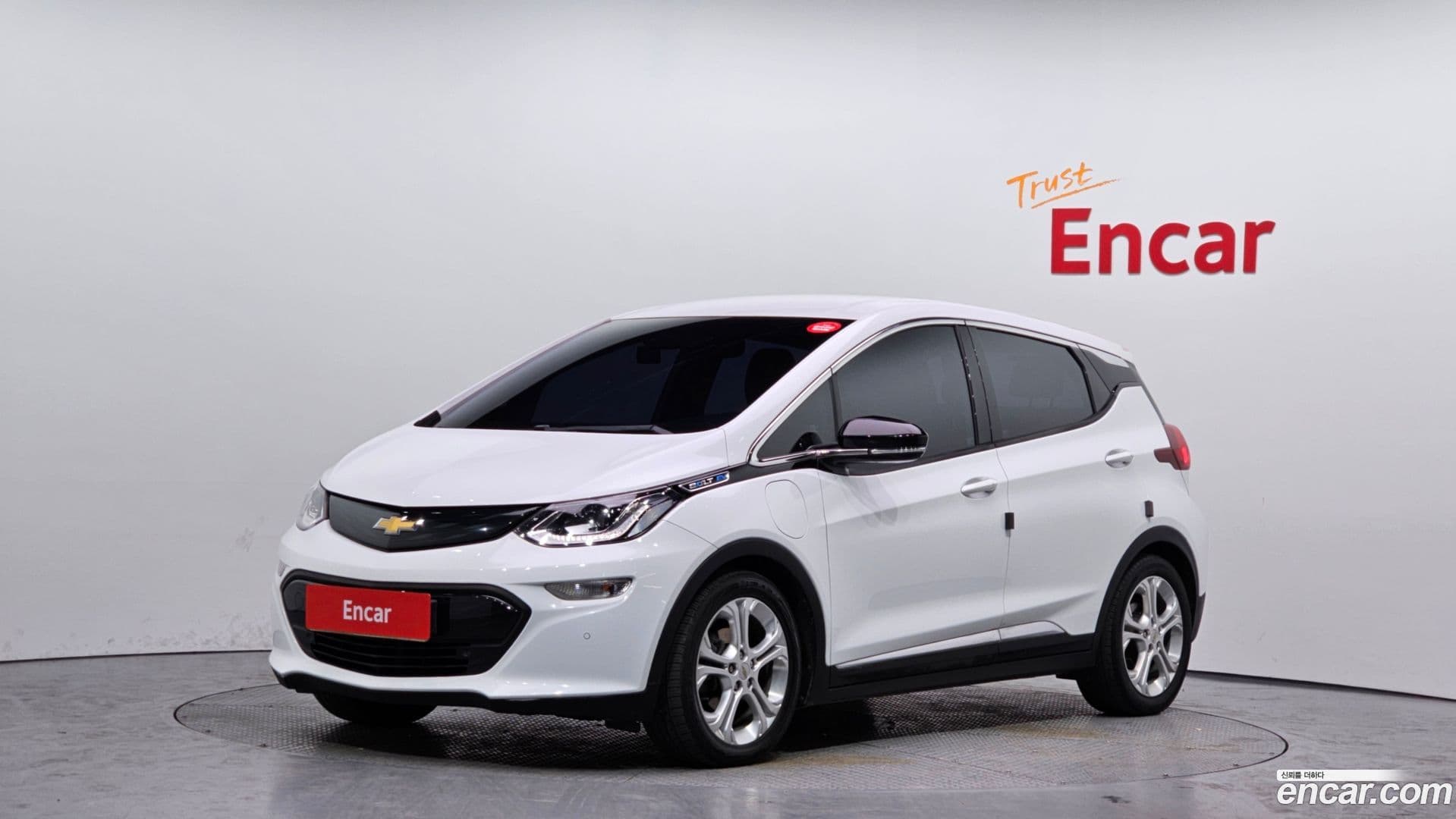 Main__Slider__Photo:Bolt EV Chevrolet 2018.3-0