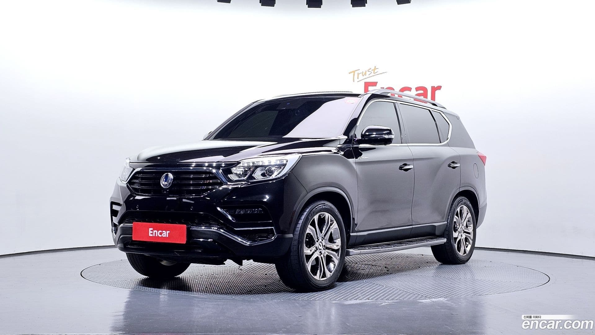Main__Slider__Photo:Rexton KG Mobility 2018.6-0