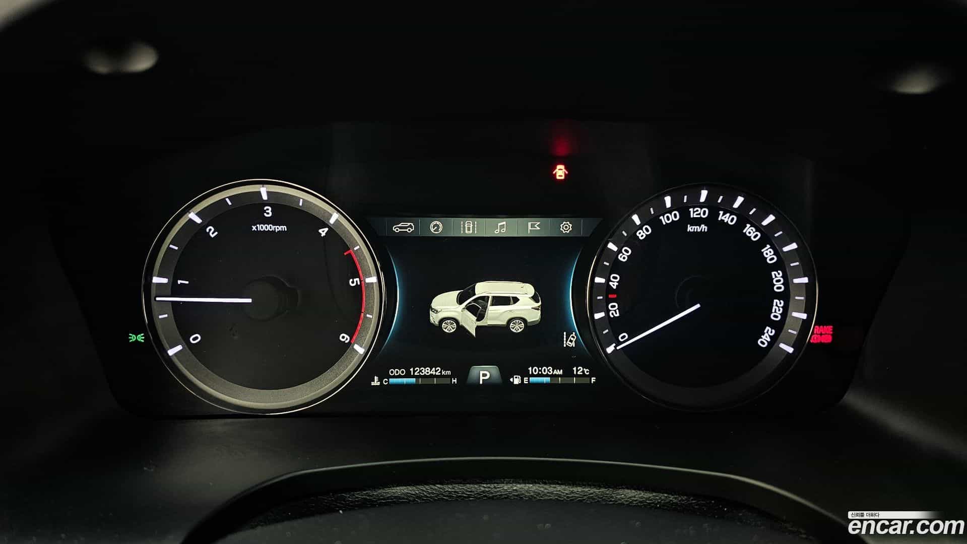 Rexton KG Mobility 2018.6-INNER-008