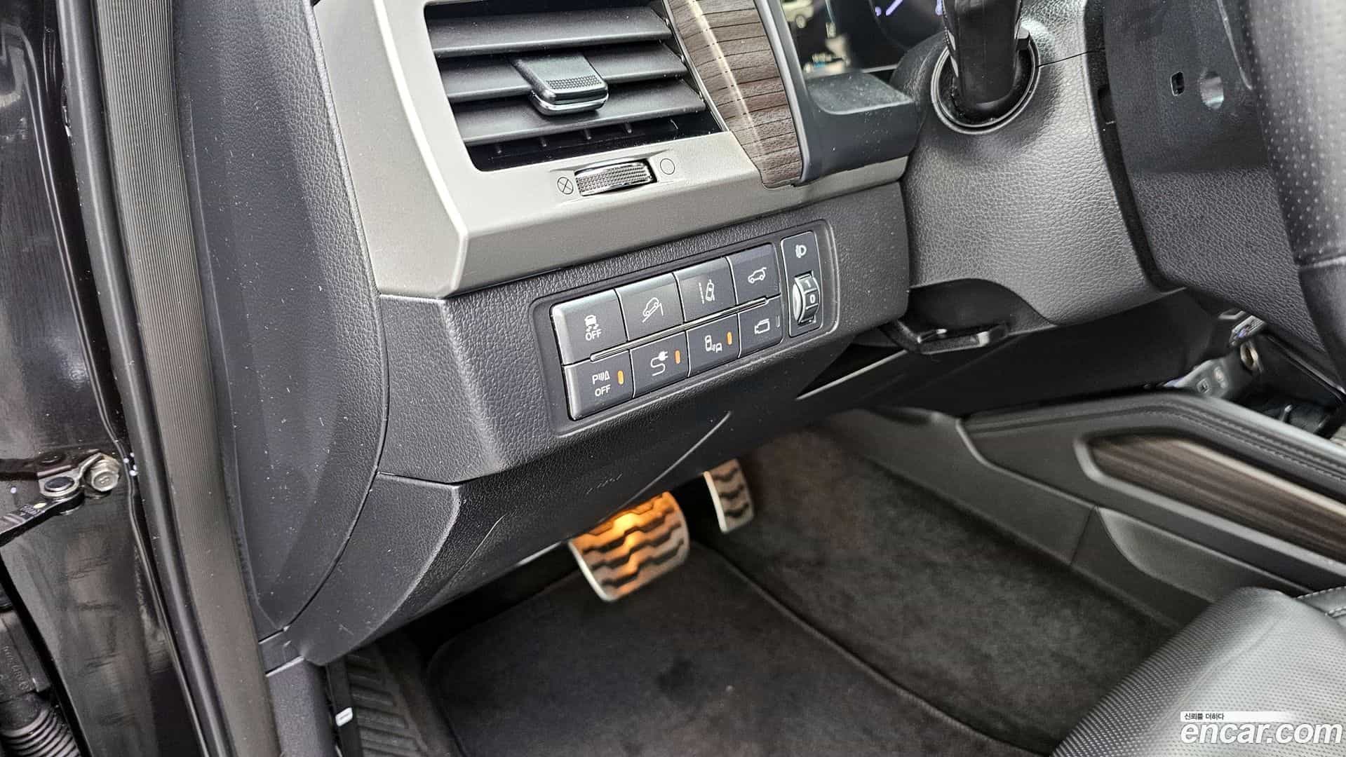 Rexton KG Mobility 2018.6-OPTION-020