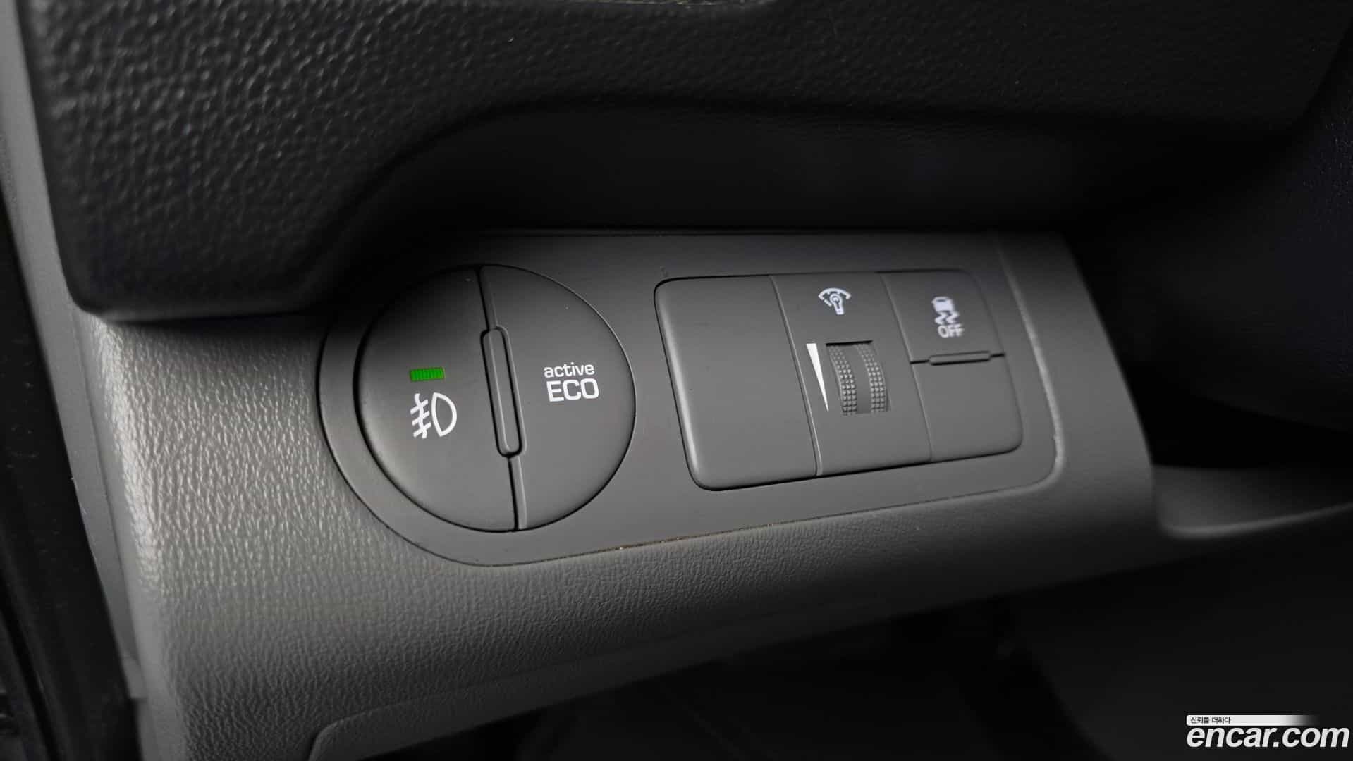 Starex Hyundai 2018.11-OPTION-016