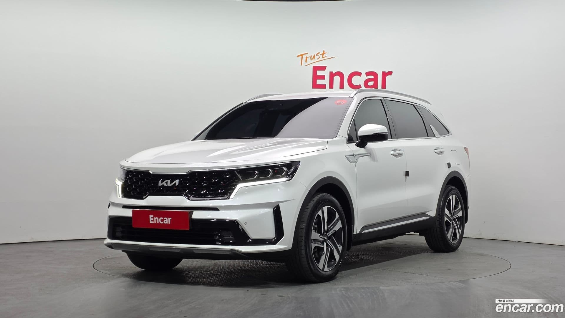 Main__Slider__Photo:Sorento Kia 2022.1-0