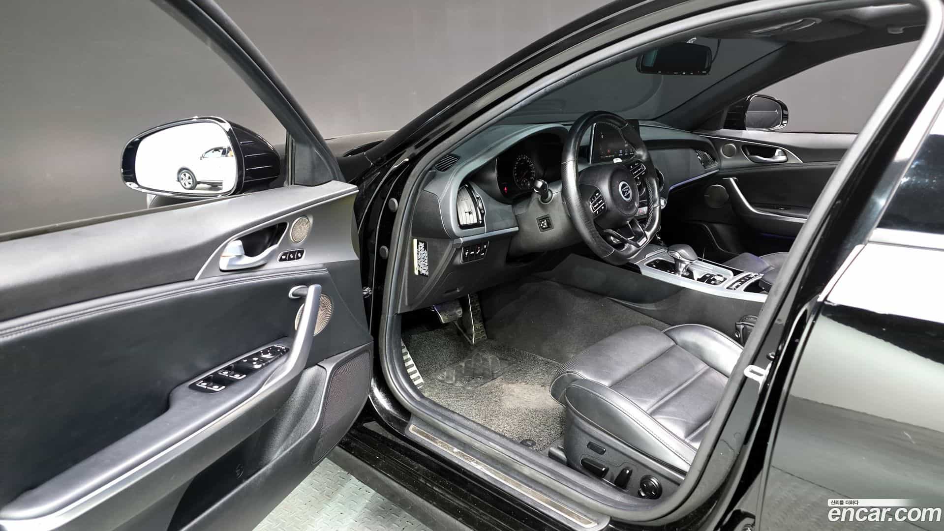Stinger Kia 2020.2-INNER-010