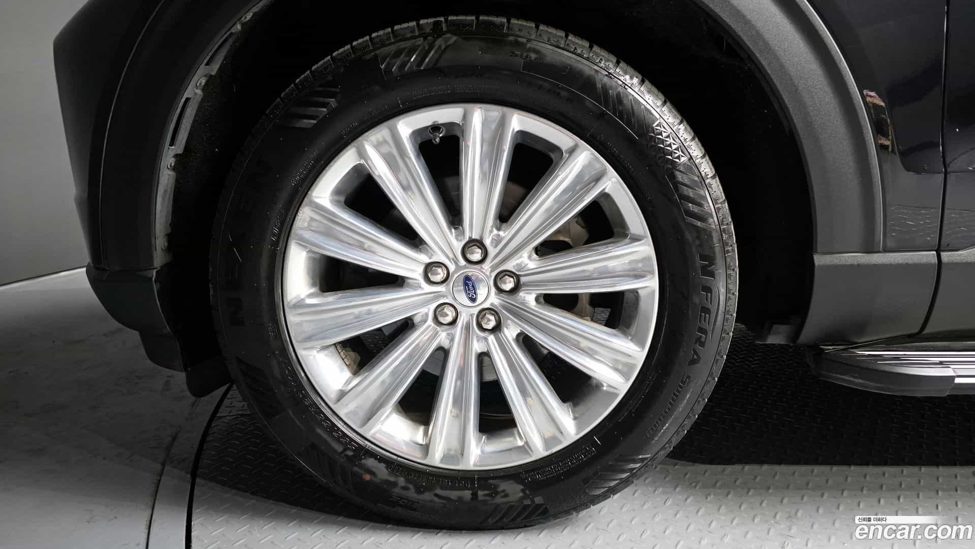 Explorer Ford 2020.0-OUTER-005