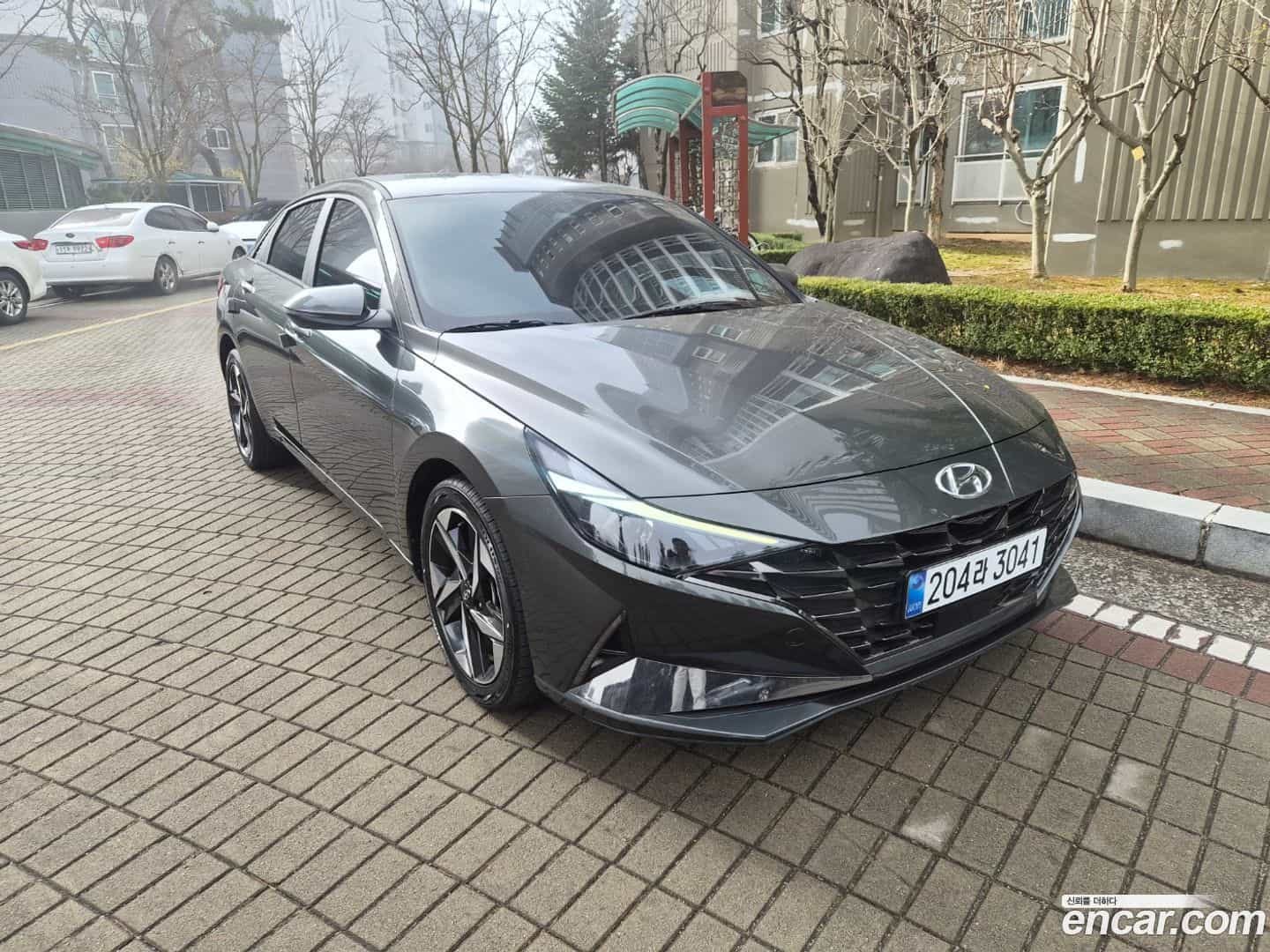 AVANTE Hyundai 2022.0-OUTER-002