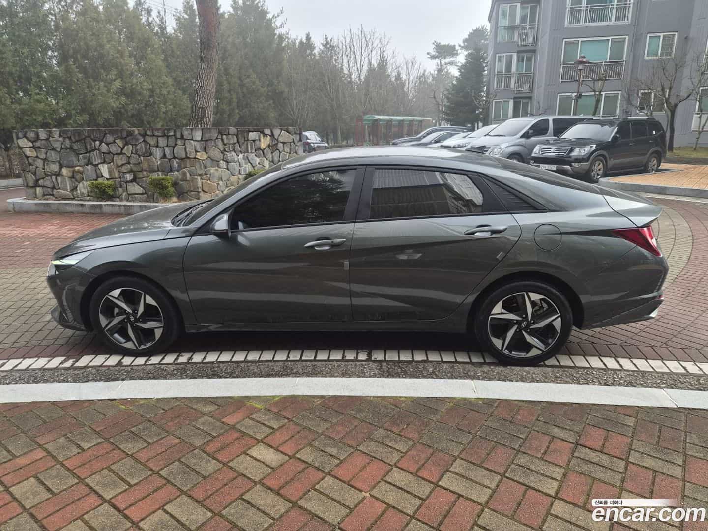 AVANTE Hyundai 2022.0-INNER-007