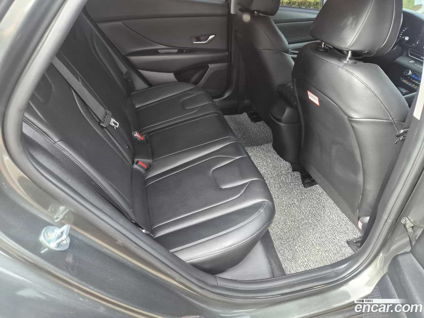 AVANTE Hyundai 2022.0-INNER-010
