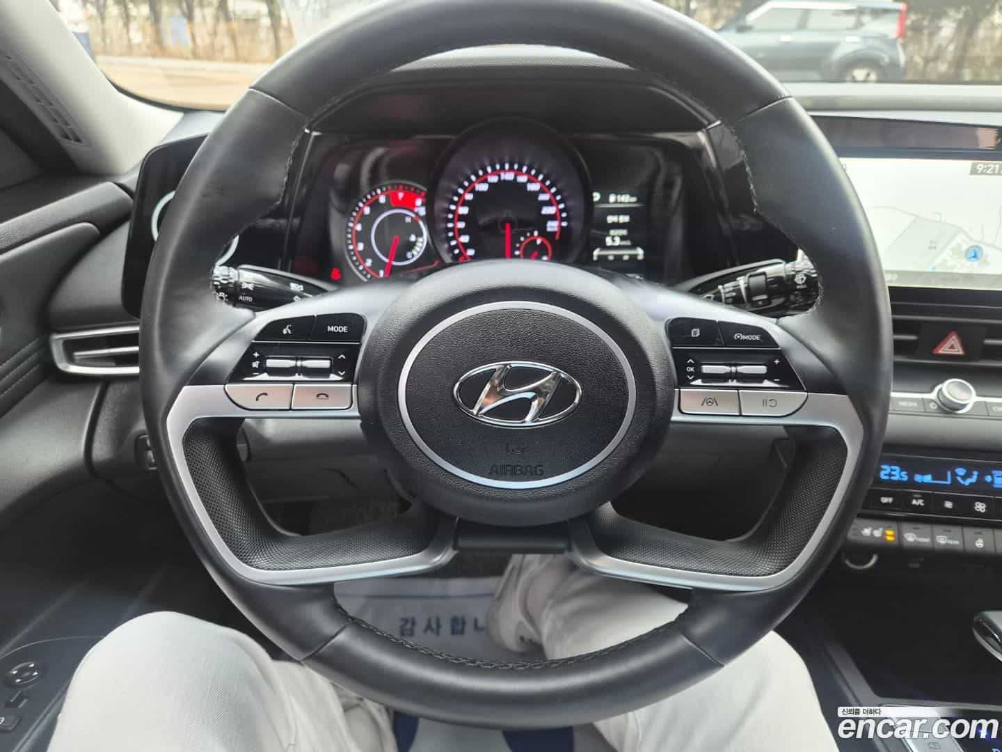 AVANTE Hyundai 2022.0-OPTION-016