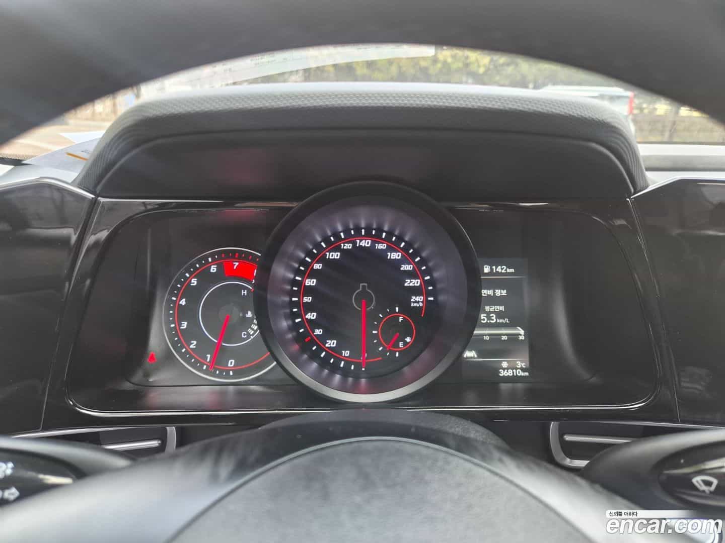 AVANTE Hyundai 2022.0-OPTION-022