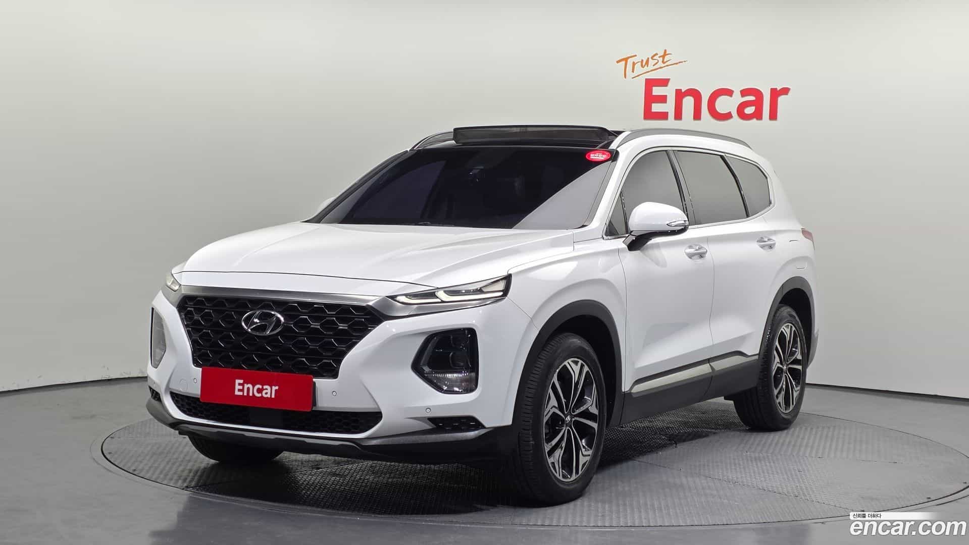 Santafe Hyundai 2018.6-OUTER-001