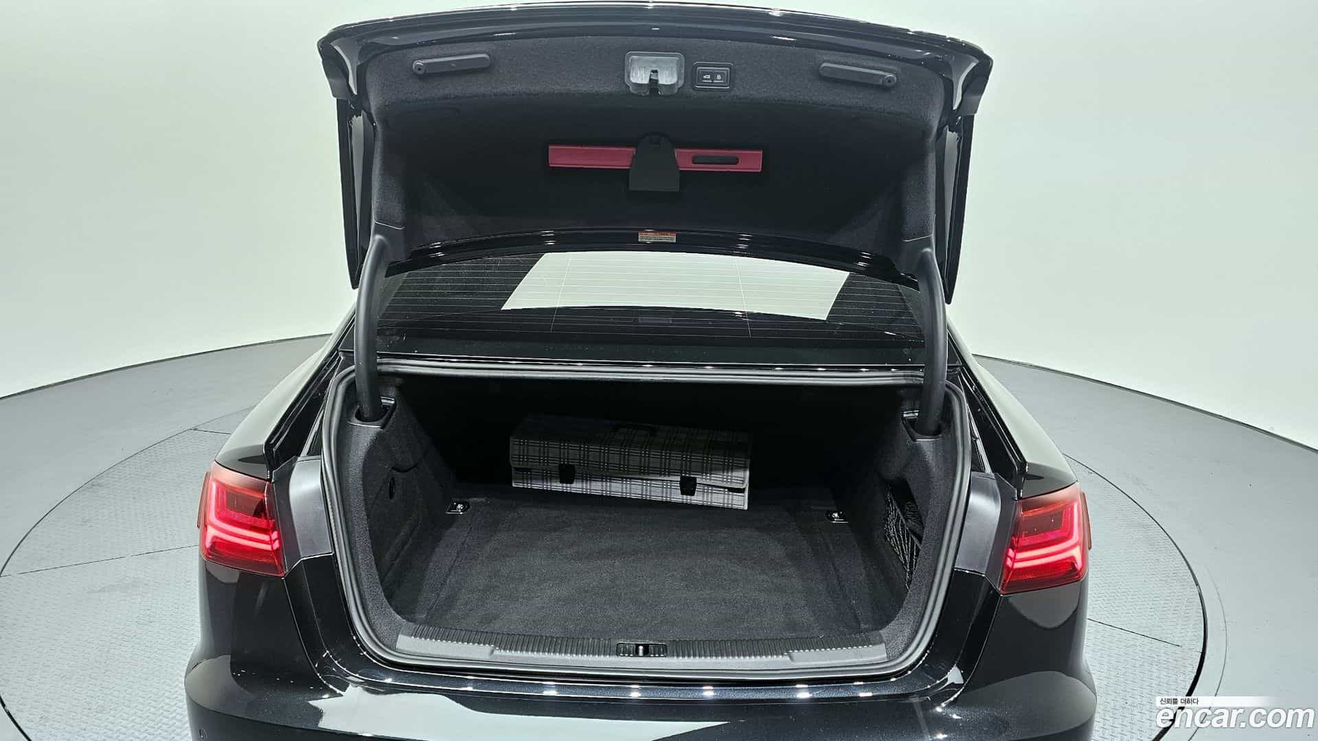 A6 Audi 2015.9-OPTION-024