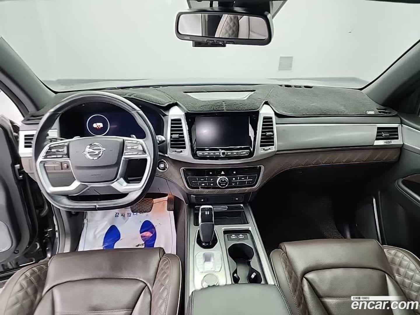 Rexton KG Mobility 2022.0-INNER-007