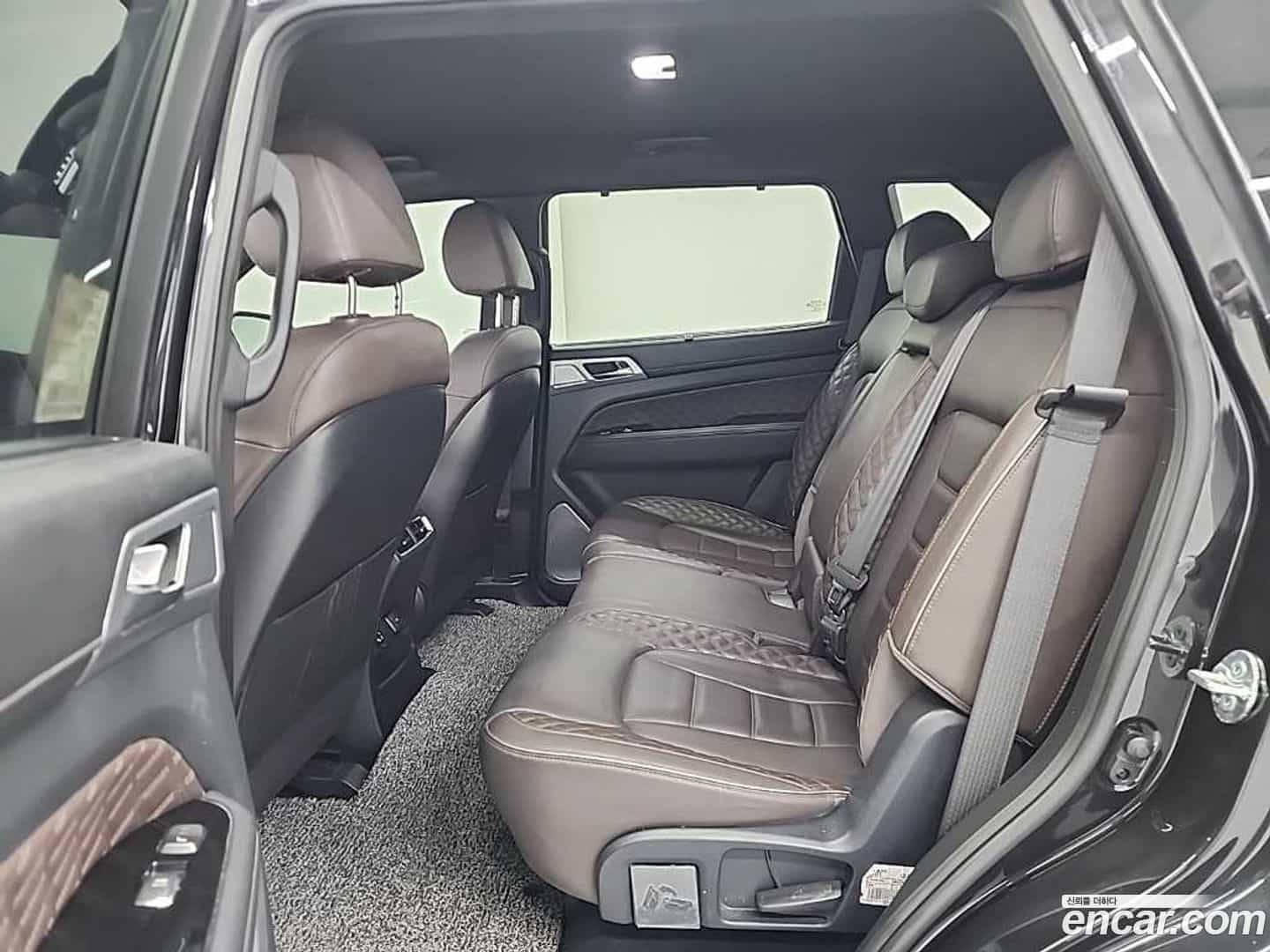 Rexton KG Mobility 2022.0-OPTION-016