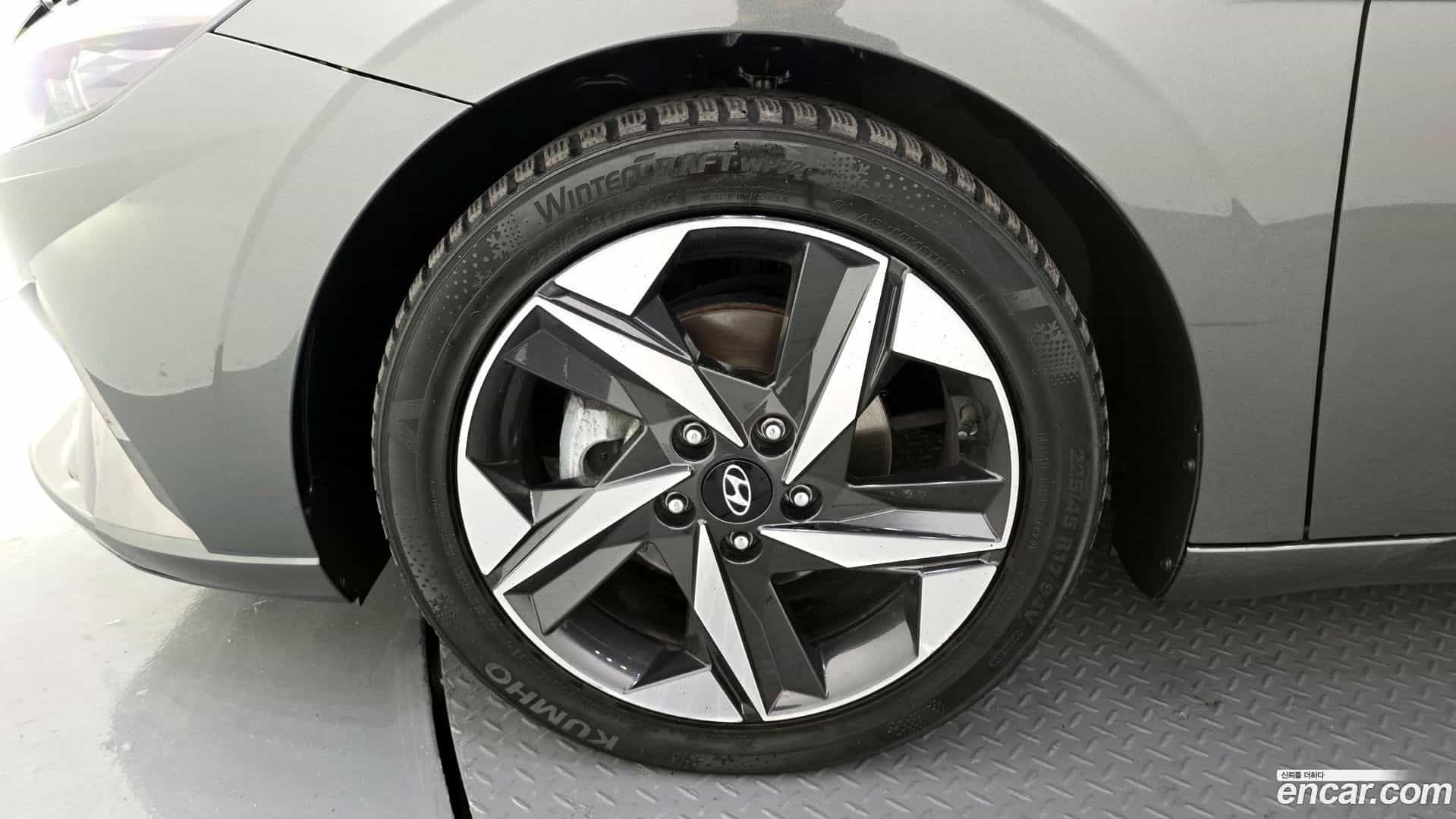AVANTE Hyundai 2020.10-OUTER-005