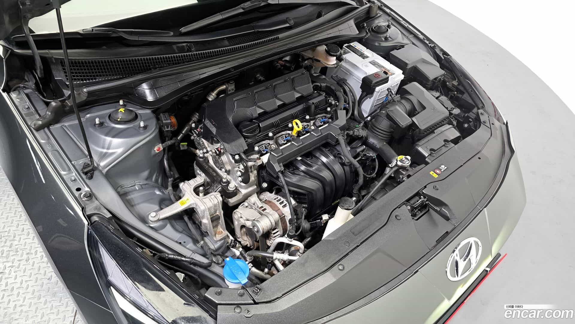 AVANTE Hyundai 2020.10-OUTER-006
