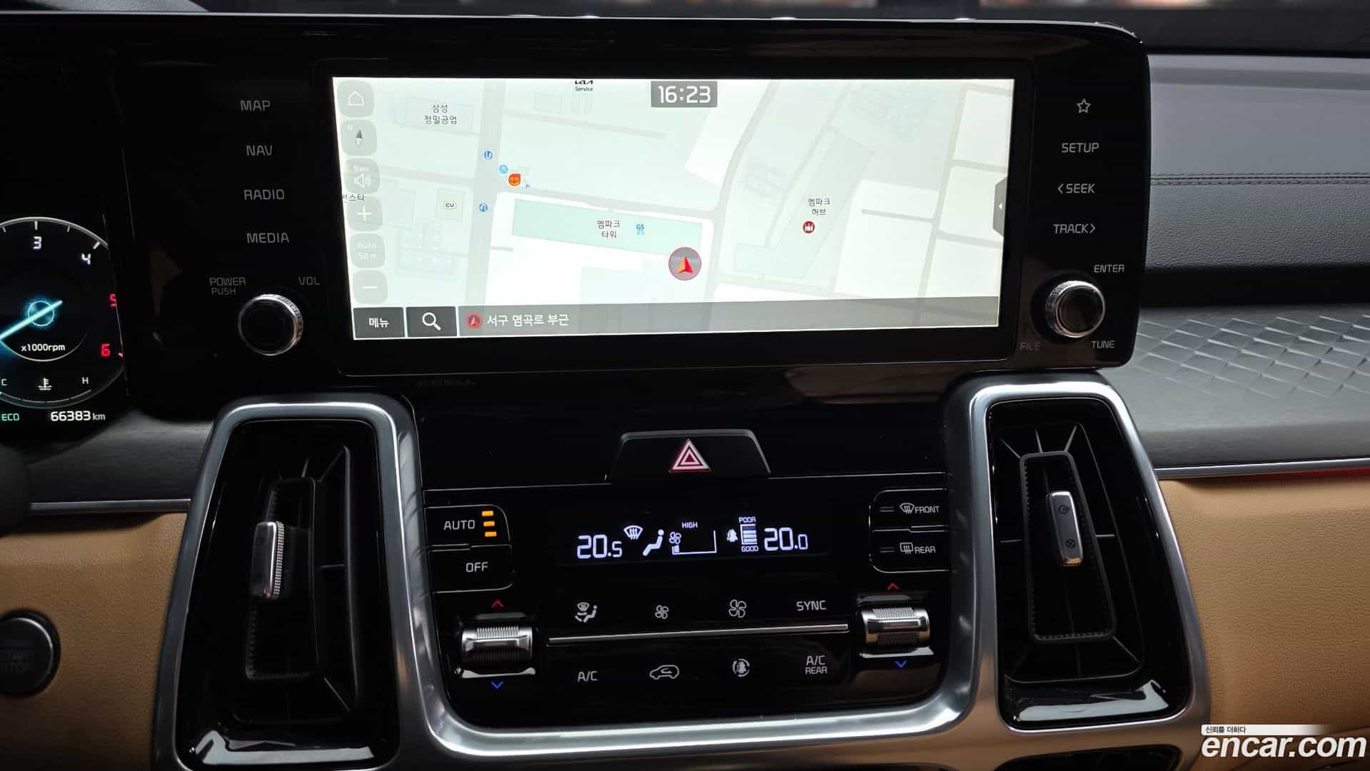 Sorento Kia 2023.1-OPTION-018