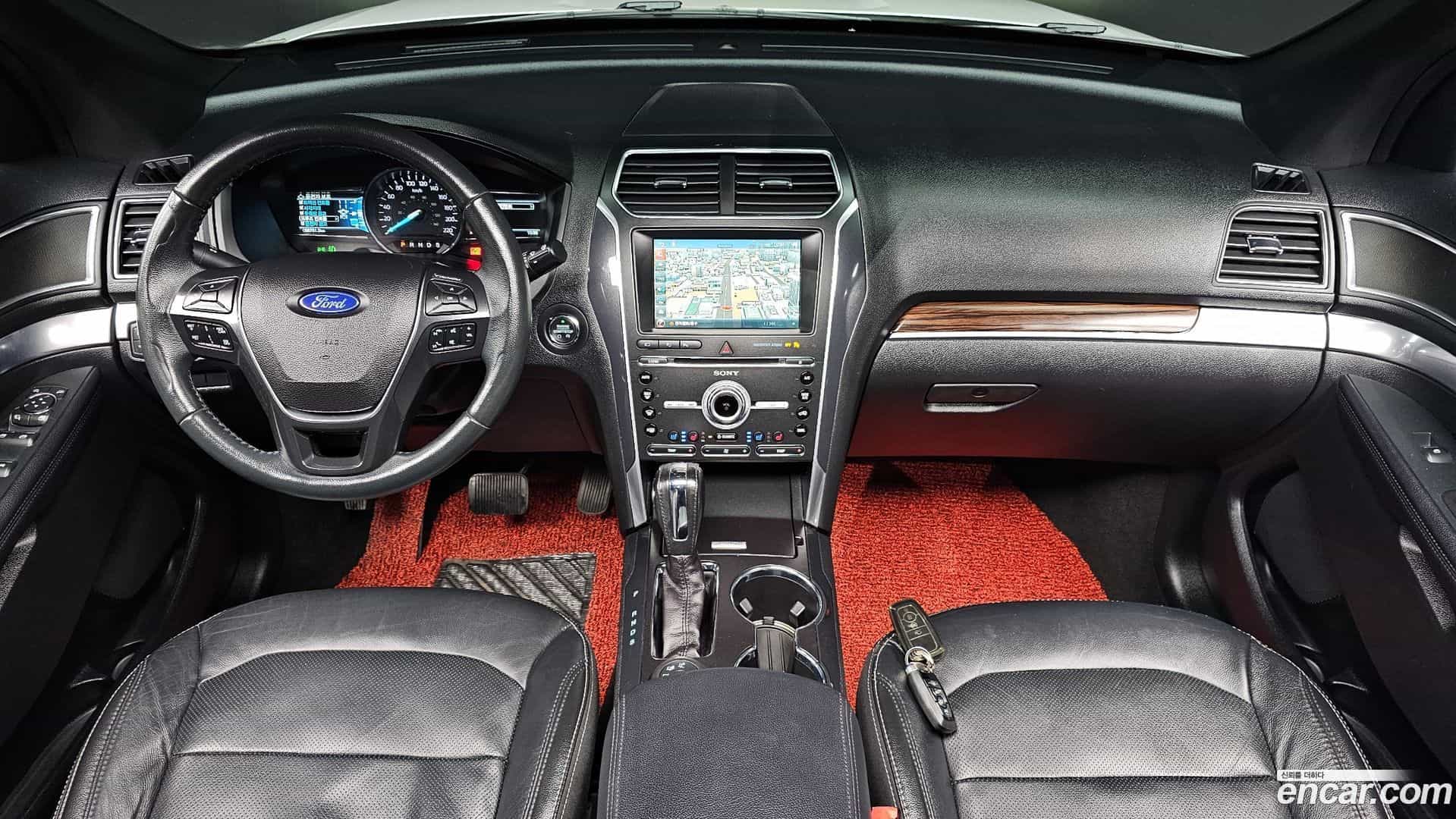 Explorer Ford 2018.11-INNER-007
