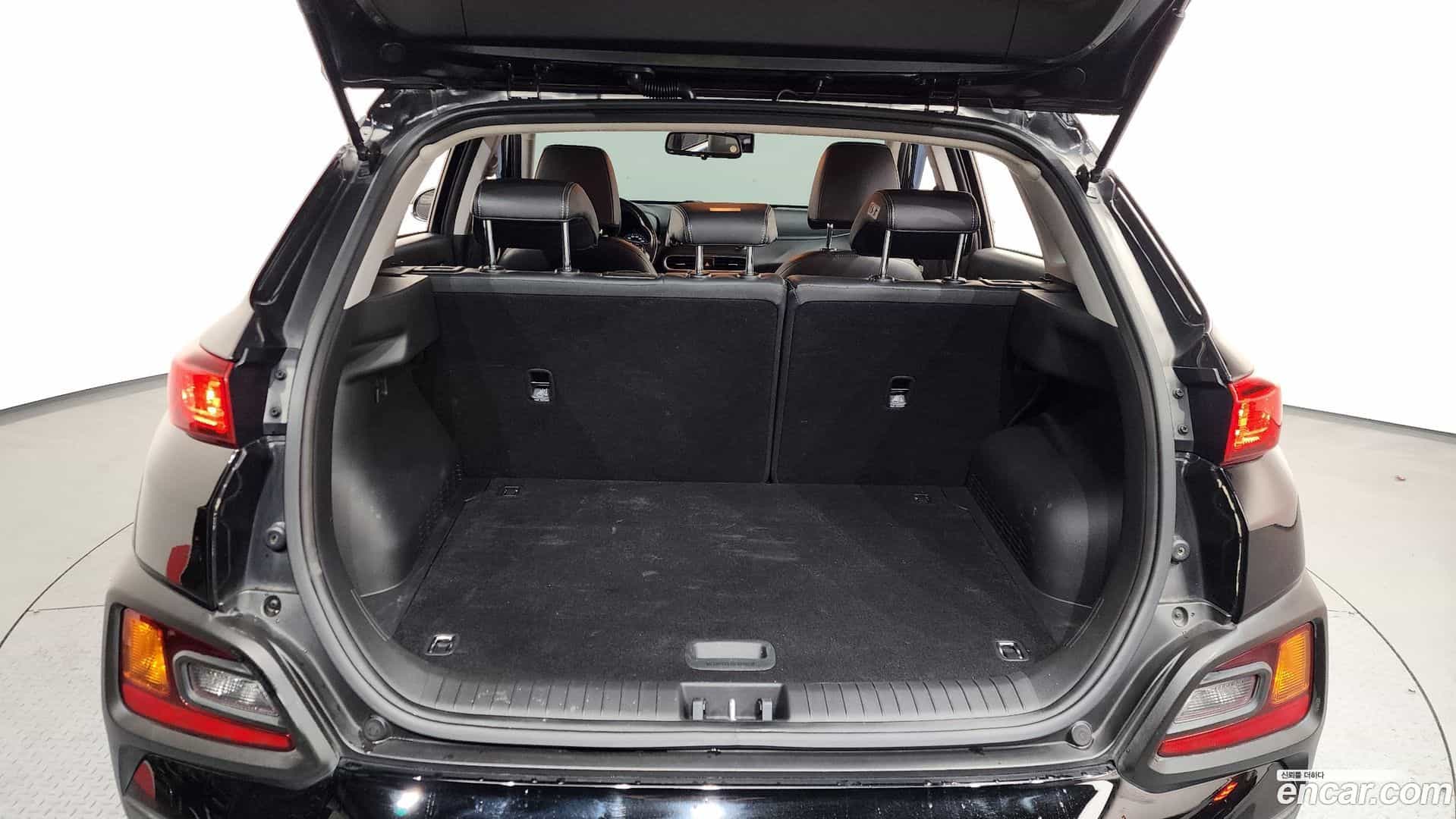 Kona Hyundai 2017.8-OPTION-024