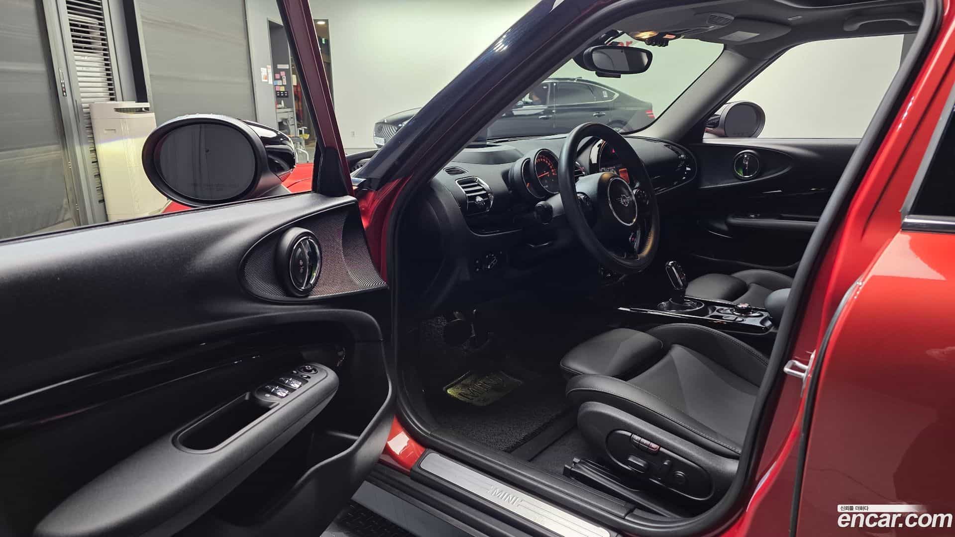 Clubman Mini 2020.8-INNER-010