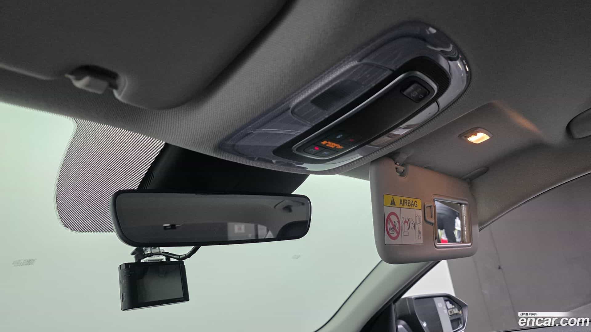 AVANTE Hyundai 2020.10-OPTION-021