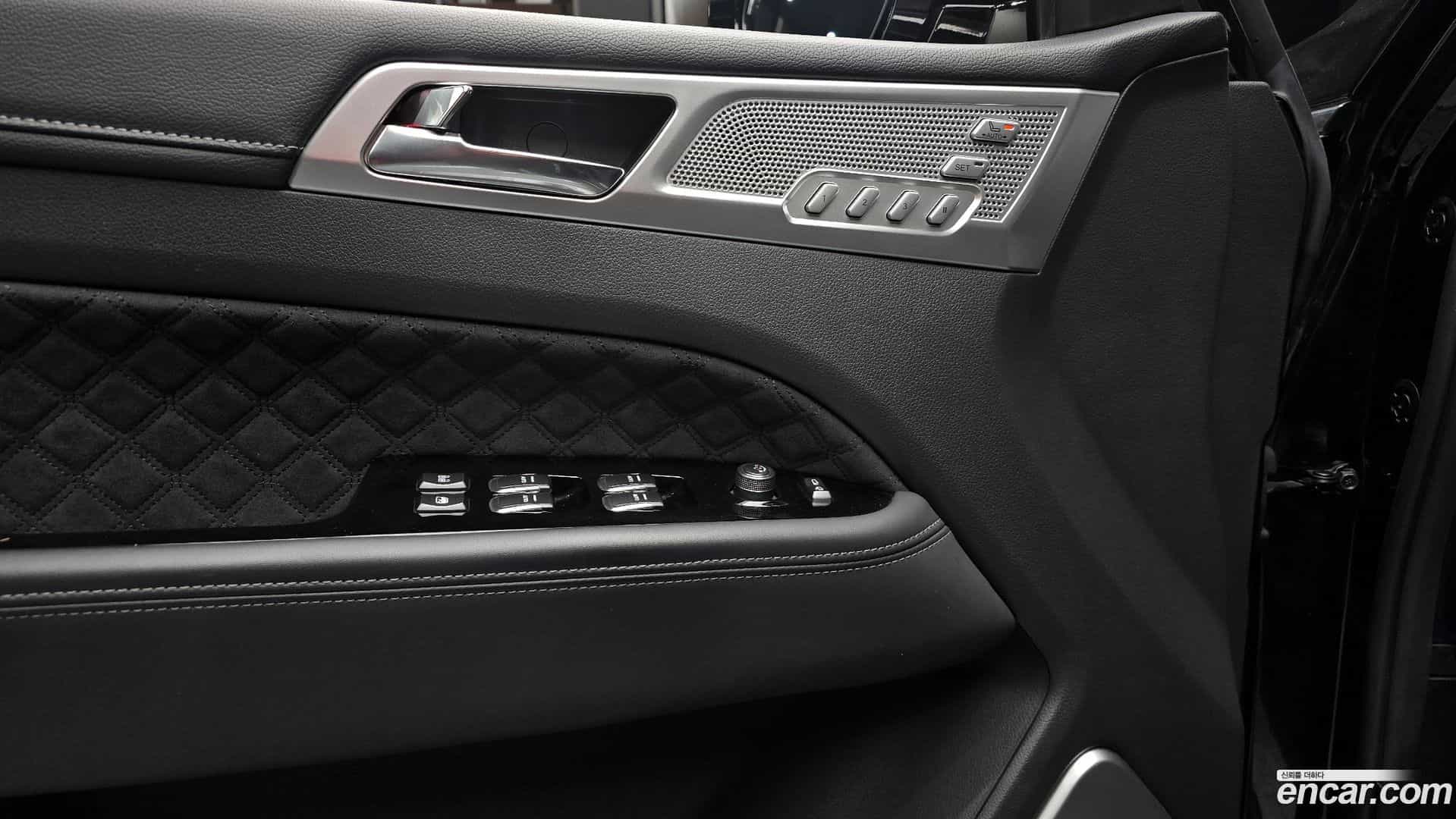 Rexton KG Mobility 2022.9-OPTION-022