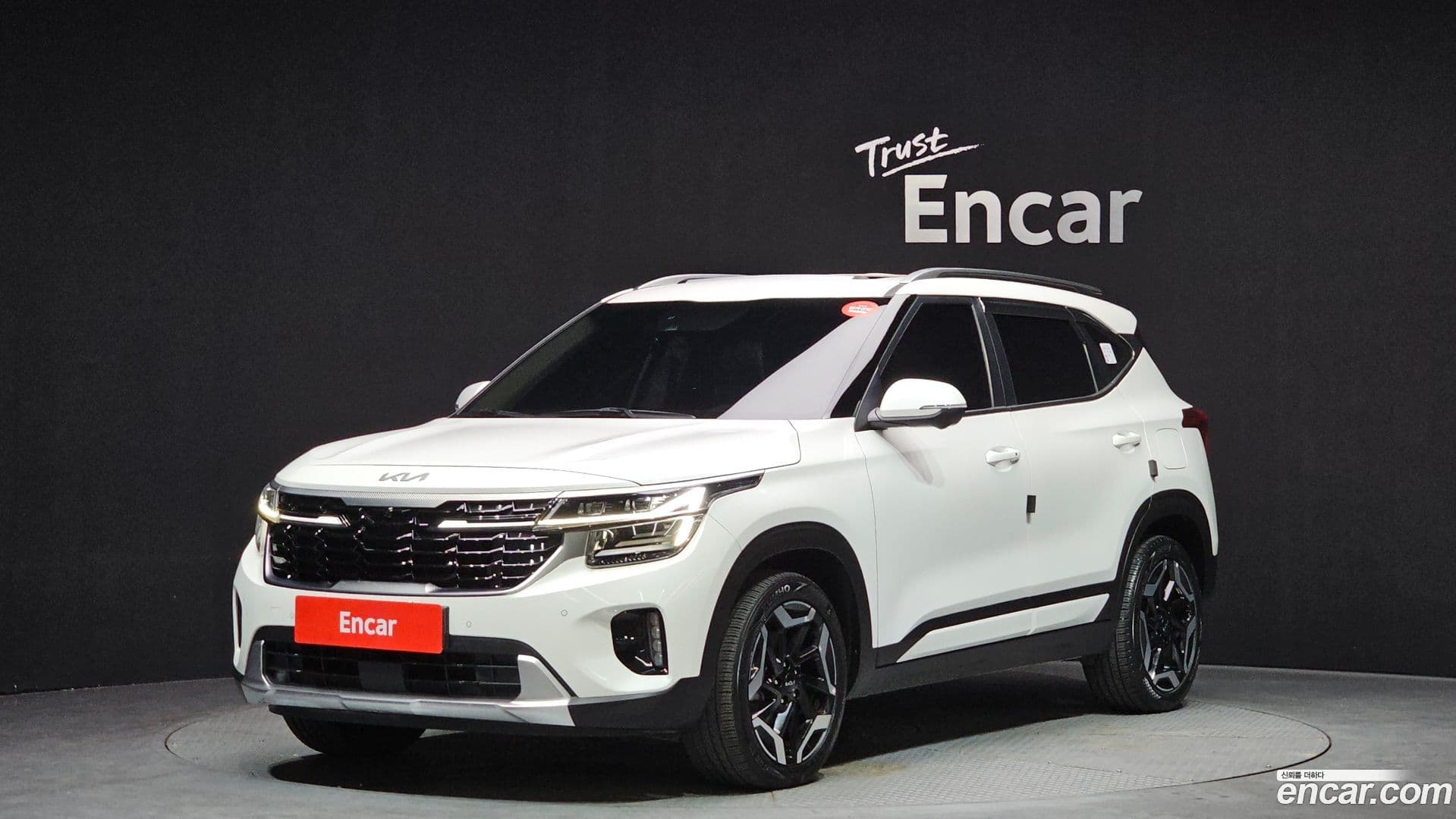 Main__Slider__Photo:Seltos Kia 2023.1-0