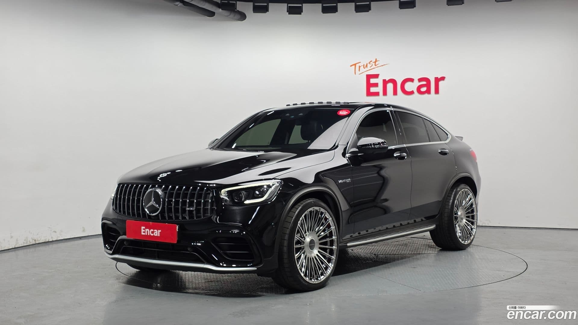 Main__Slider__Photo:GLC-Class Mercedes-Benz 2023.6-0