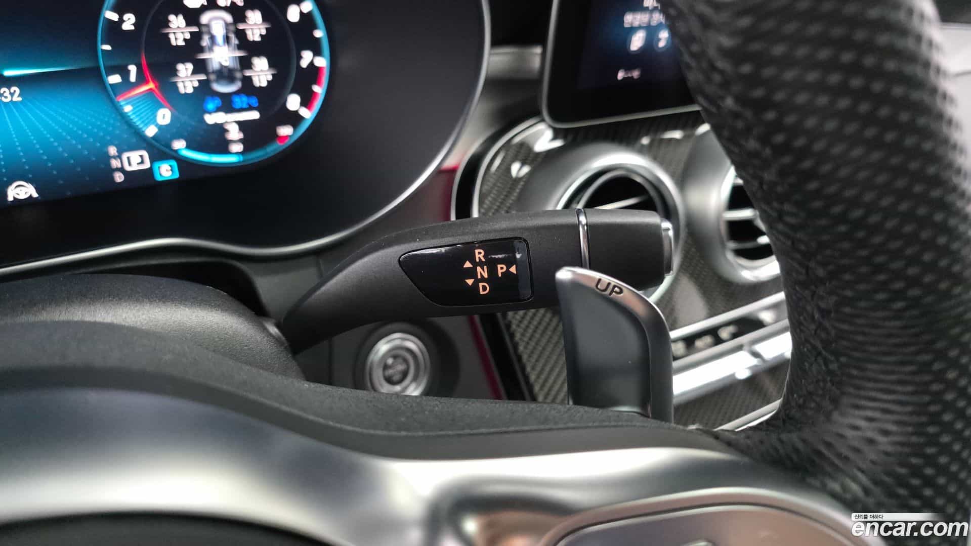 GLC-Class Mercedes-Benz 2023.6-INNER-009
