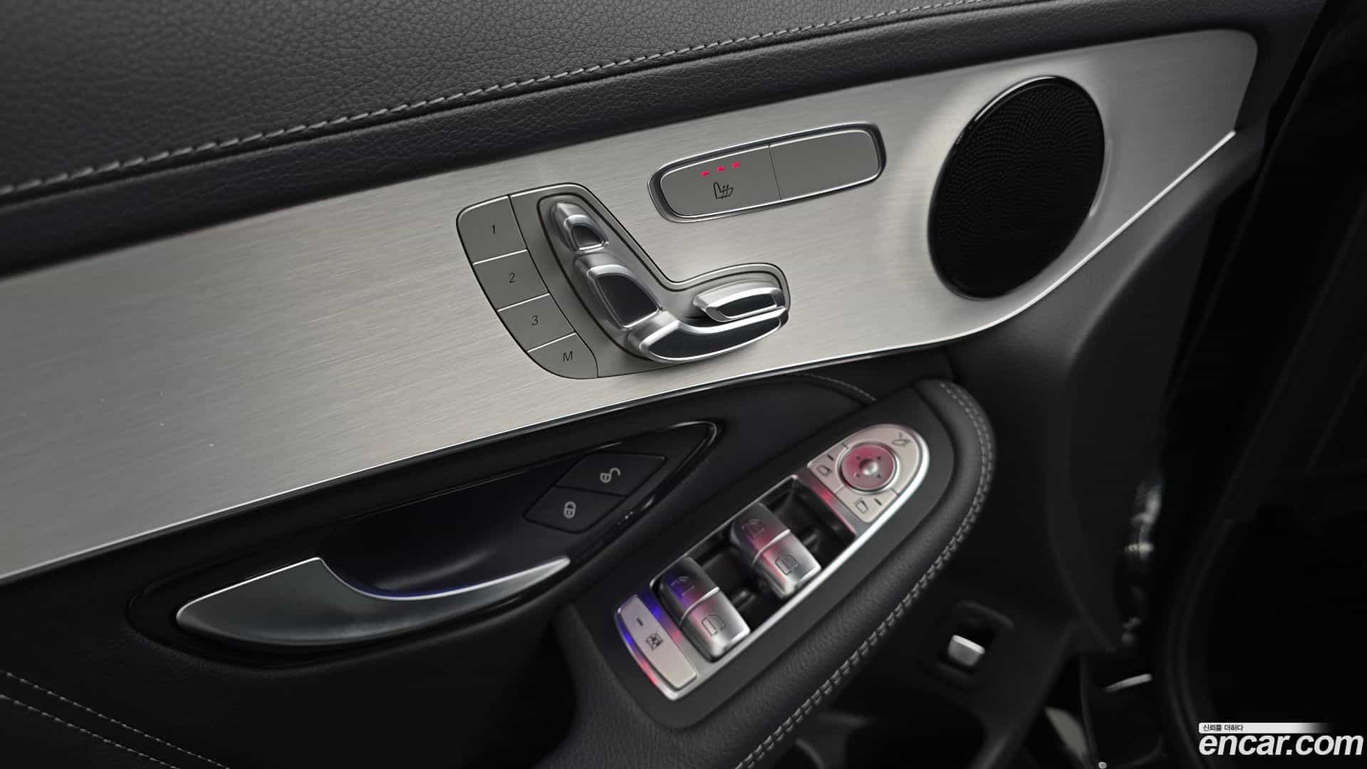 GLC-Class Mercedes-Benz 2023.6-OPTION-023