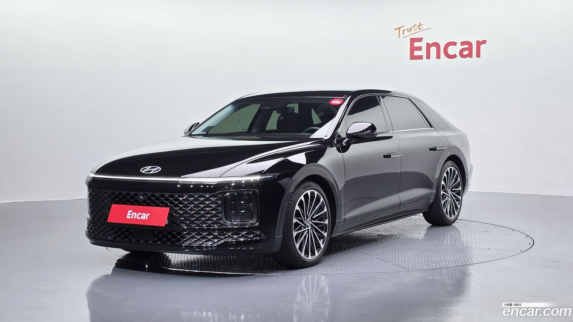 Main__Slider__Photo:Grandeur Hyundai 2024.1-0