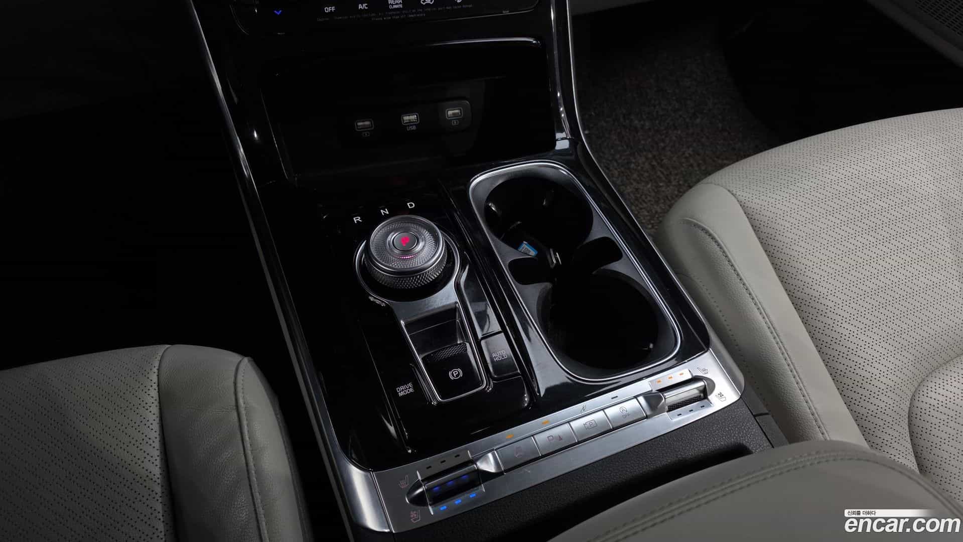 Canival Kia 2021.1-INNER-009