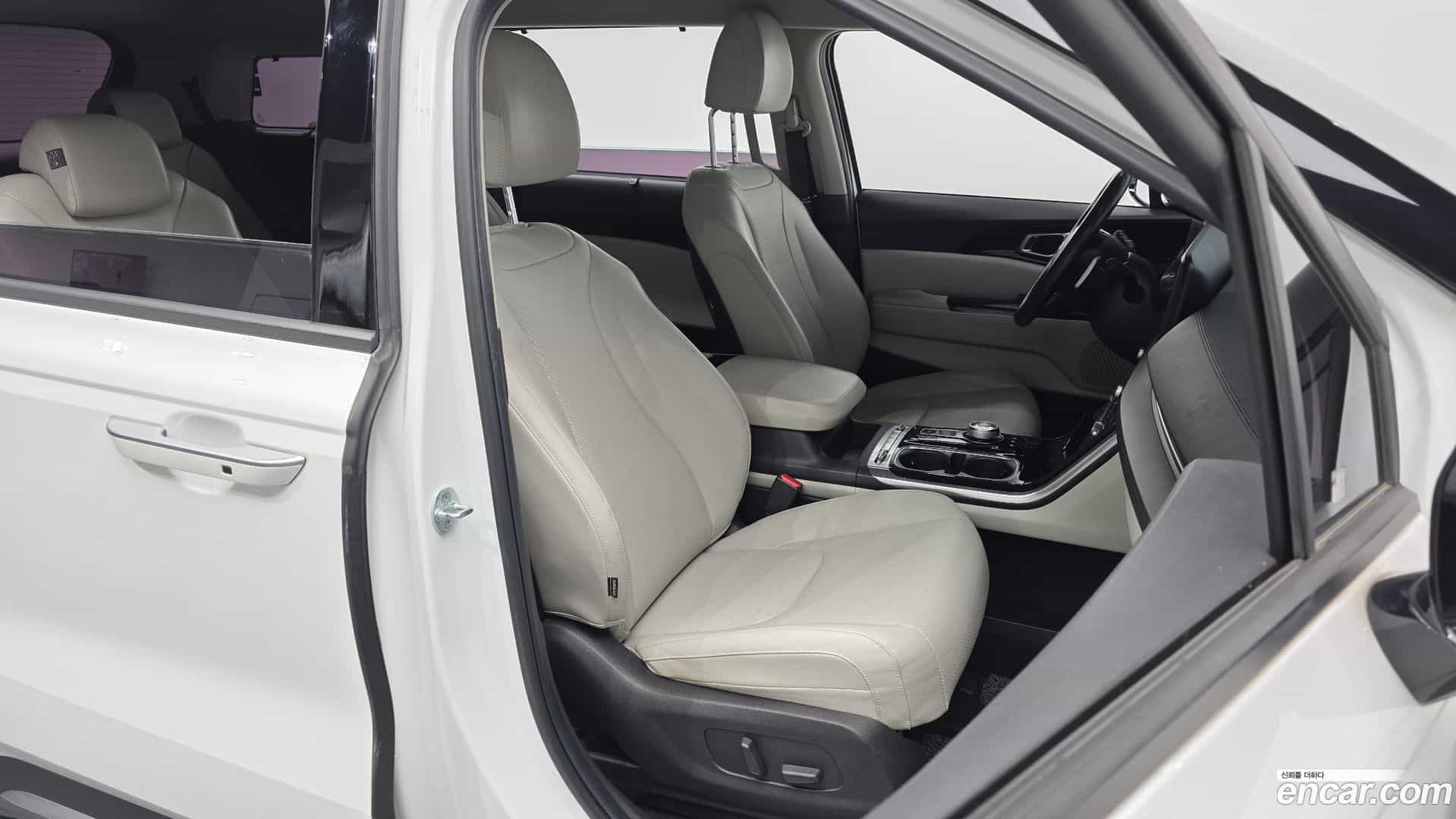 Canival Kia 2021.1-INNER-010