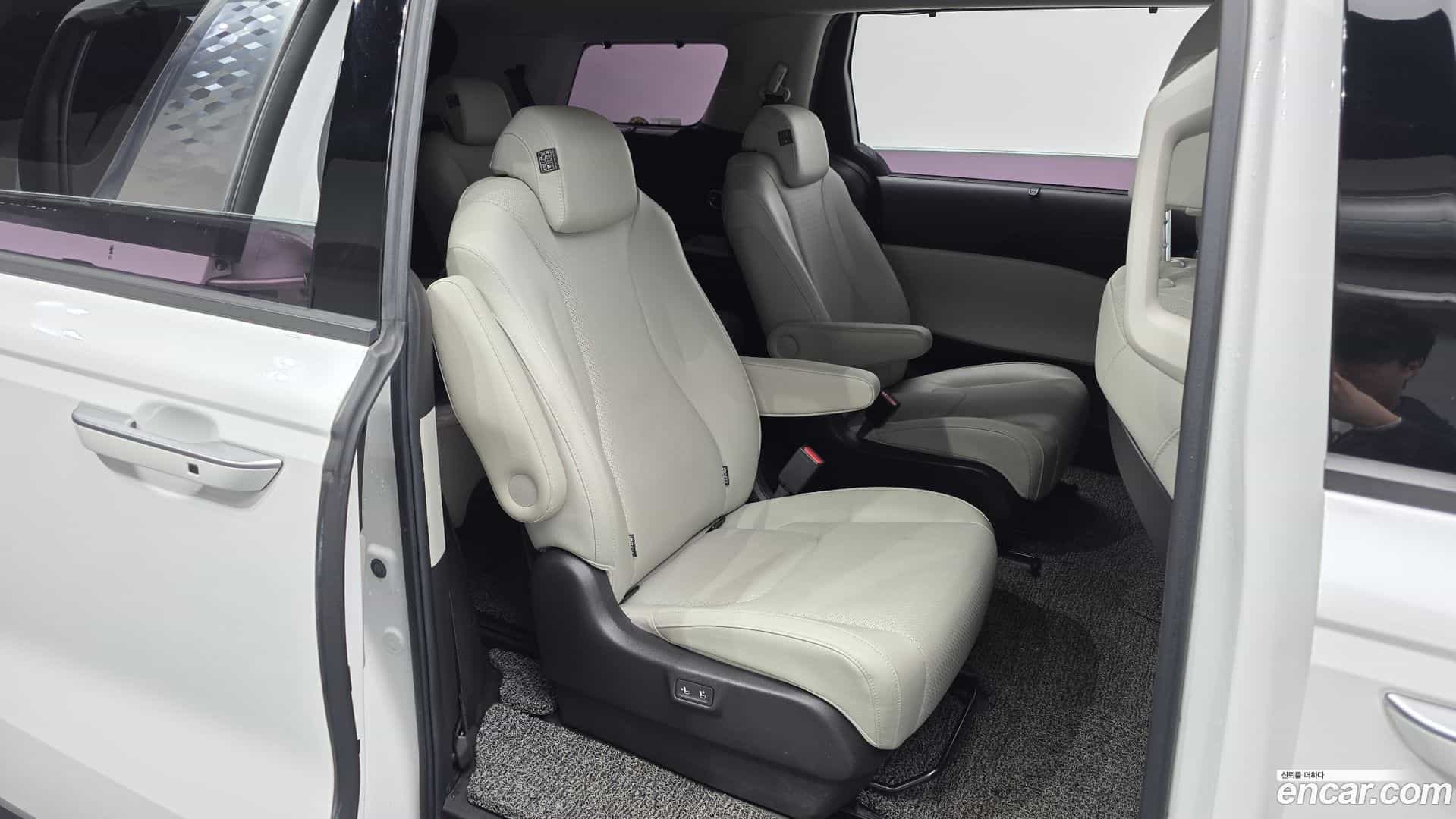 Canival Kia 2021.1-OPTION-016