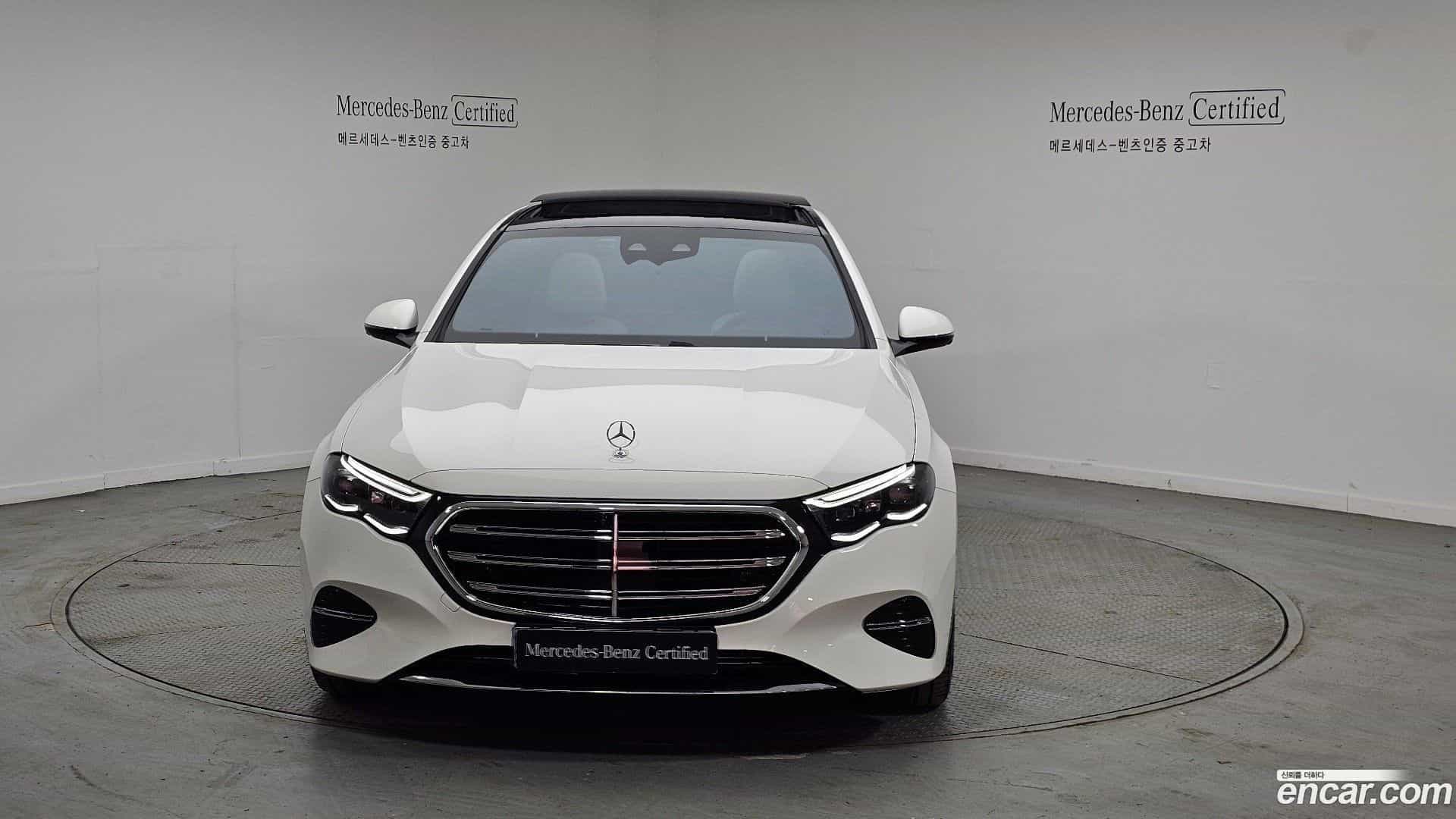 E-Class Mercedes-Benz 2024.11-OUTER-003