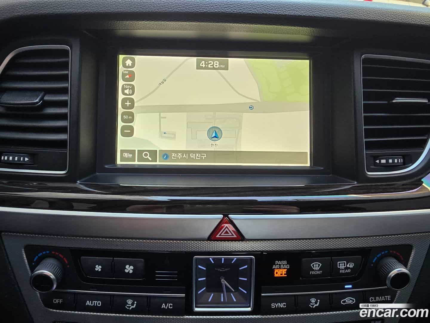 G80 Genesis 2016.9-INNER-010