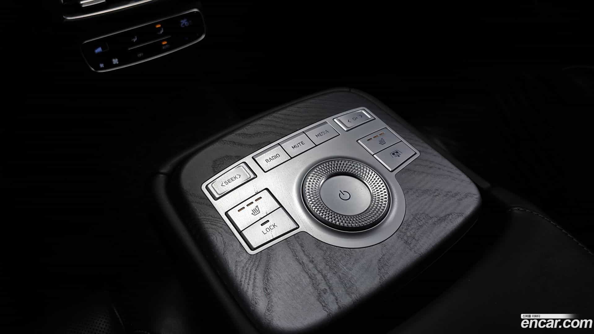 G80 Genesis 2021.3-OPTION-022