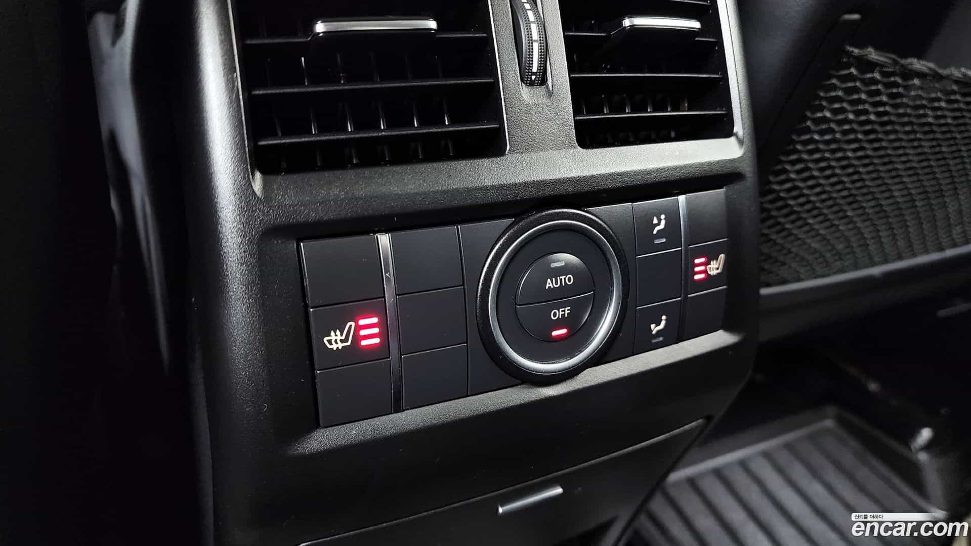 GLE-Class Mercedes-Benz 2016.1-OPTION-023