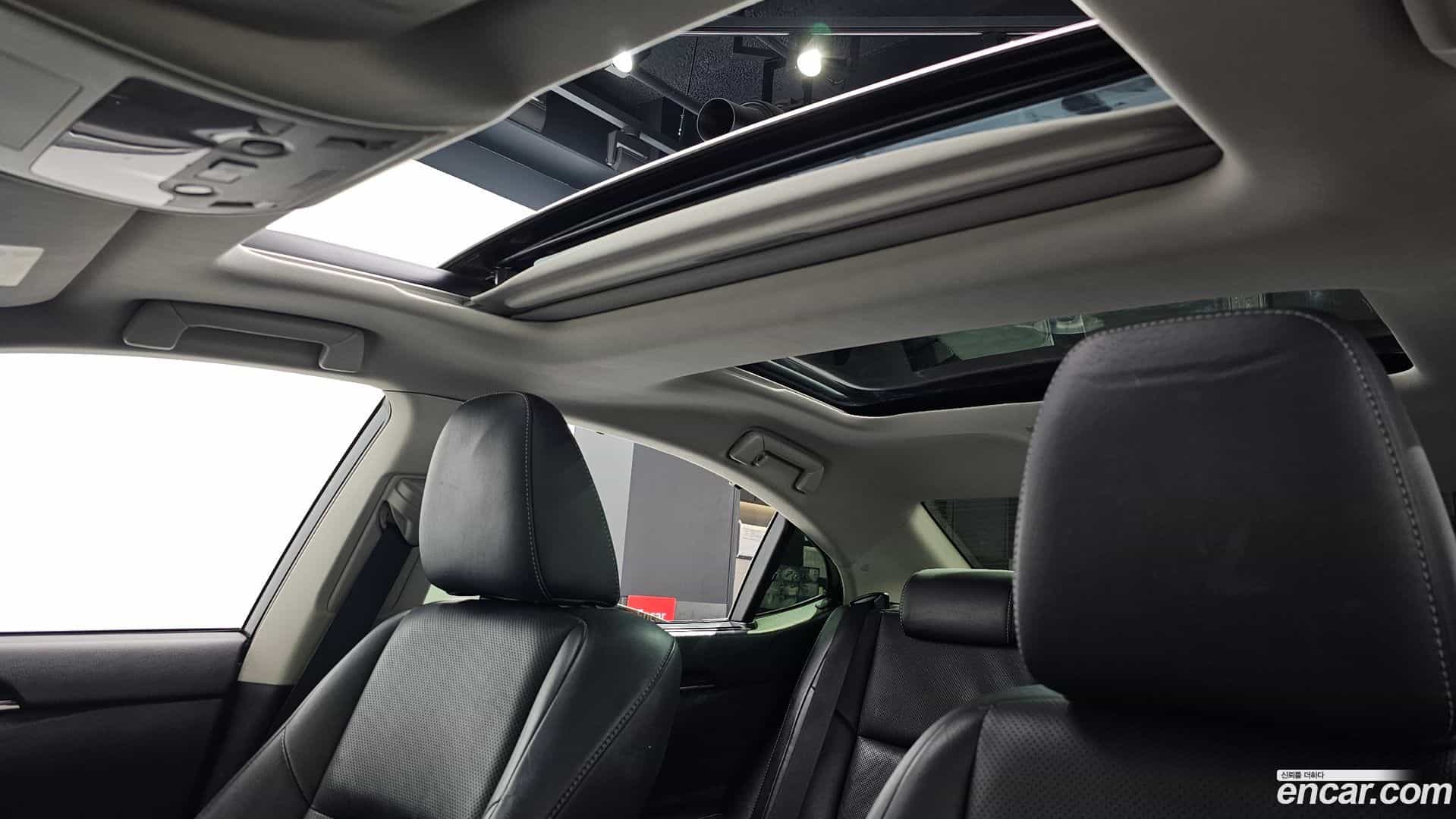 ES Lexus 2013.11-OPTION-020