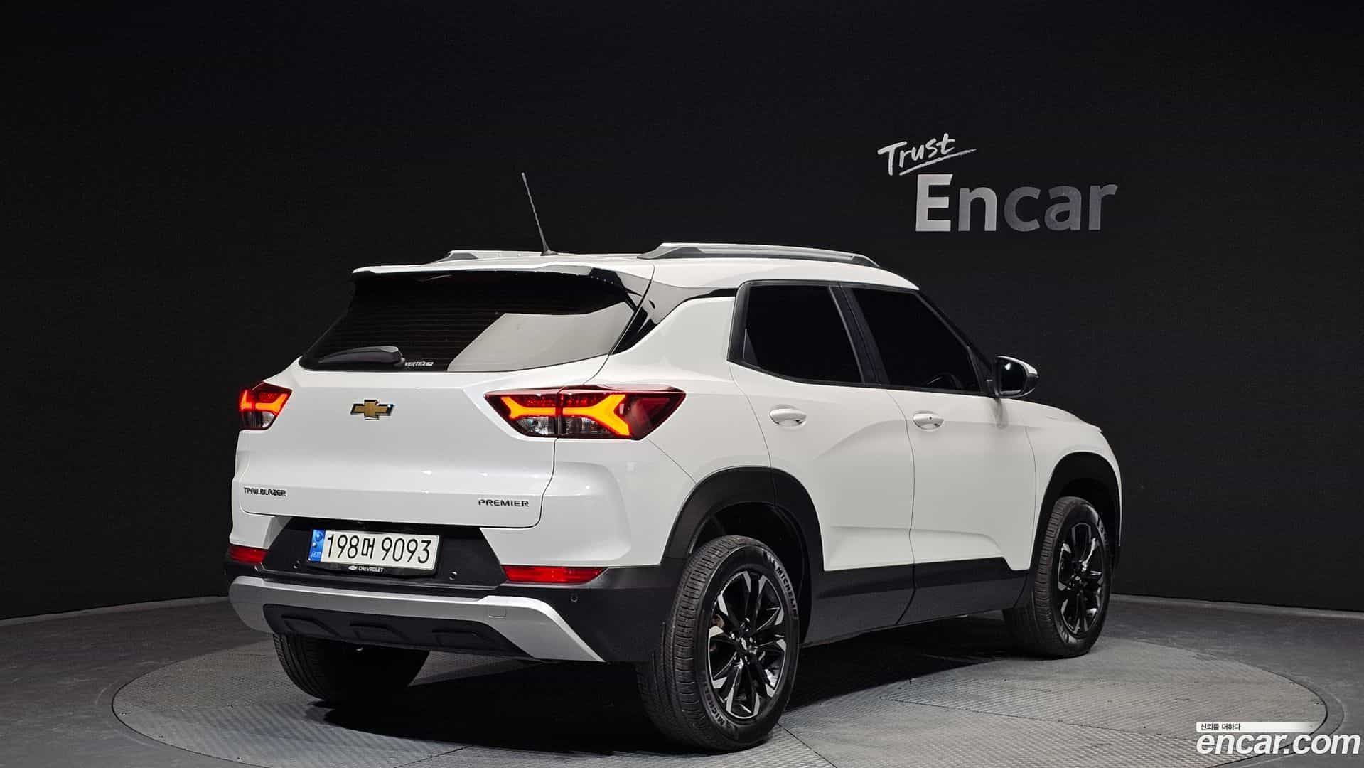 Trailblazer Chevrolet 2021.4-OUTER-002