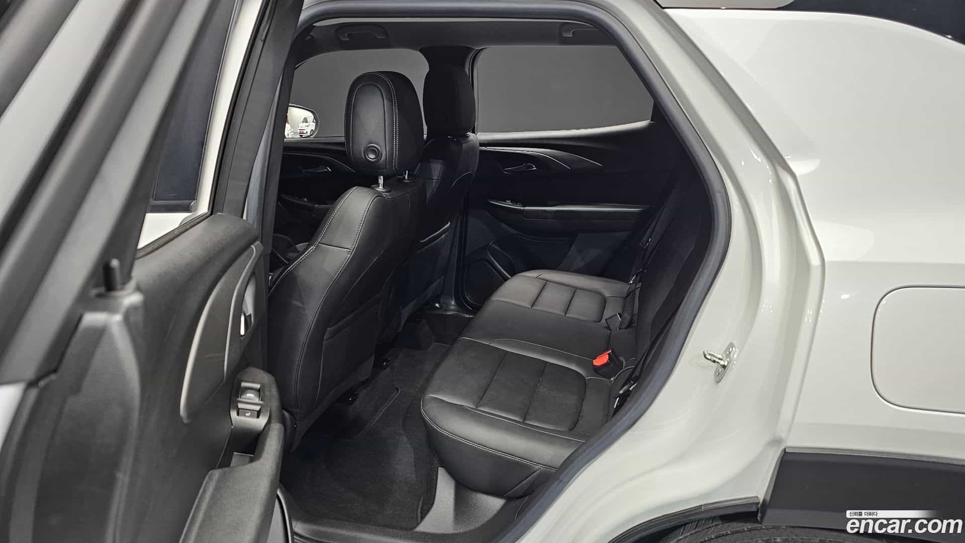 Trailblazer Chevrolet 2021.4-OPTION-015
