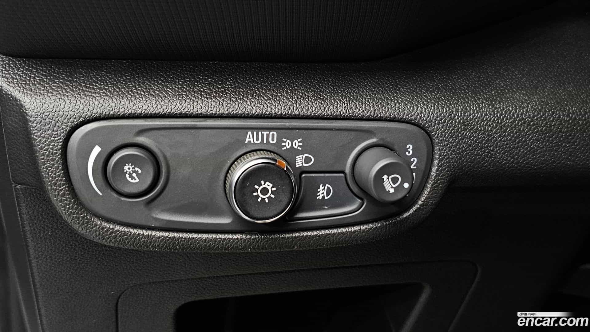 Trailblazer Chevrolet 2021.4-OPTION-017