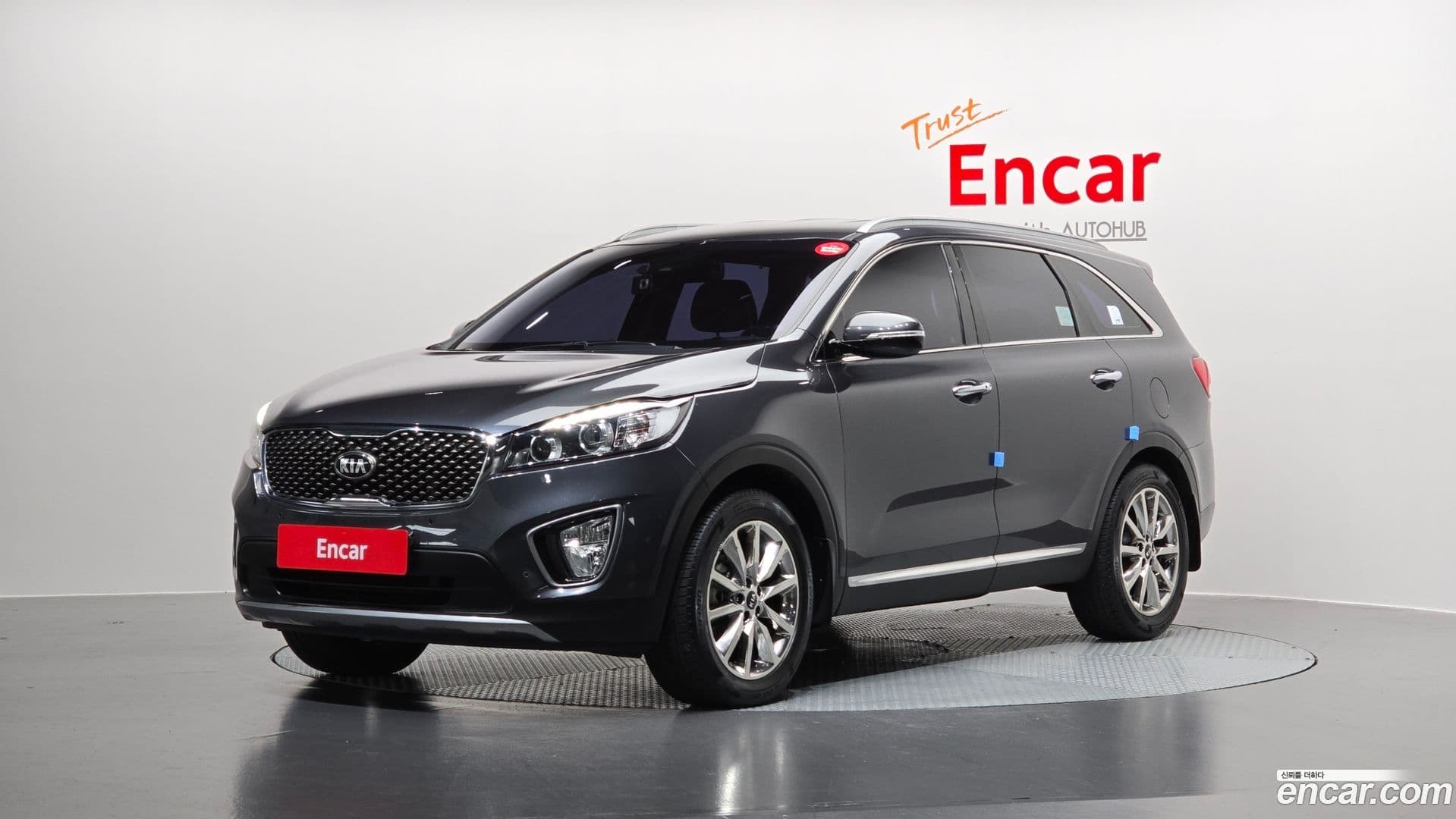 Main__Slider__Photo:Sorento Kia 2014.8-0