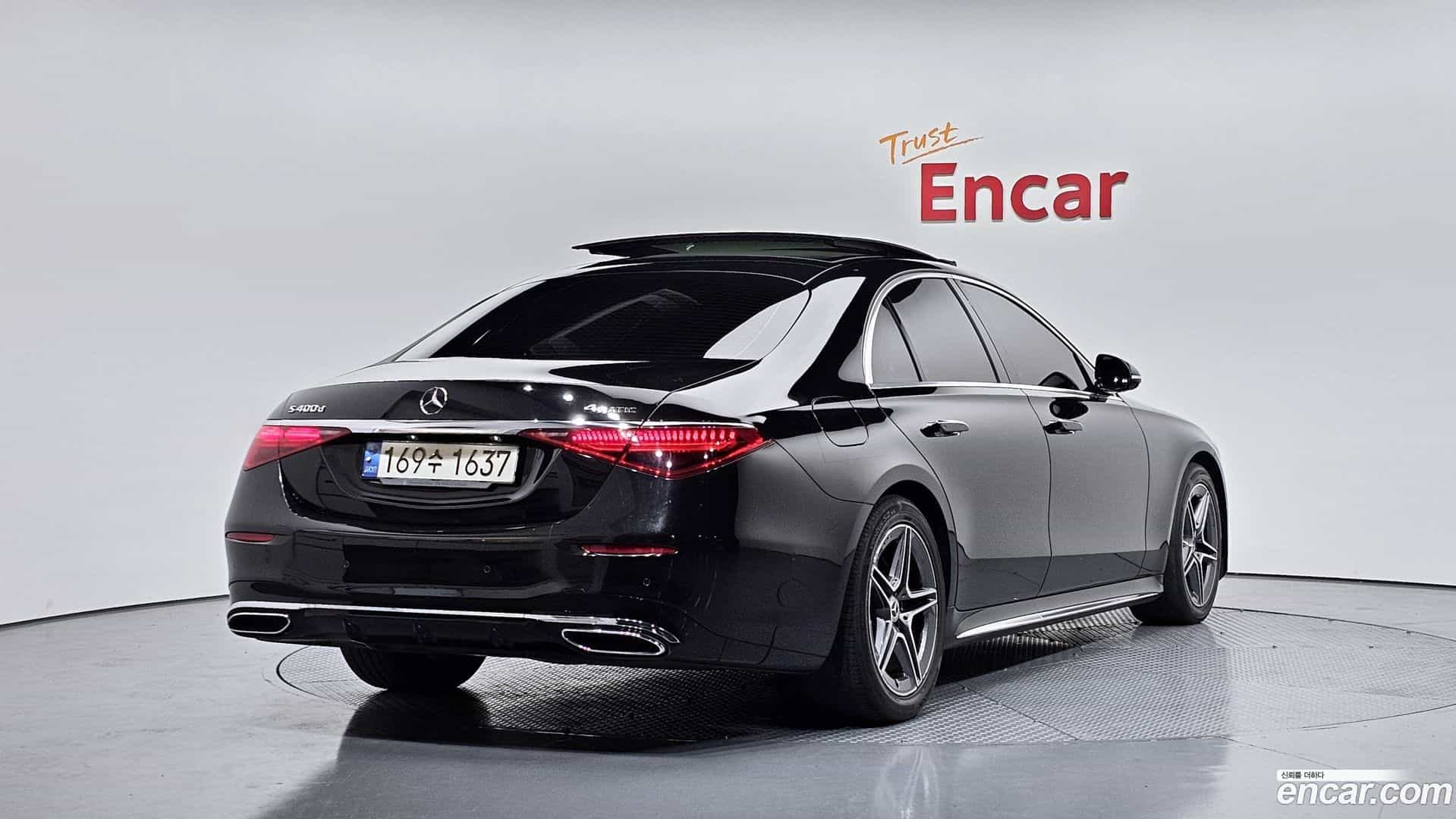 S-Class Mercedes-Benz 2022.0-OUTER-002