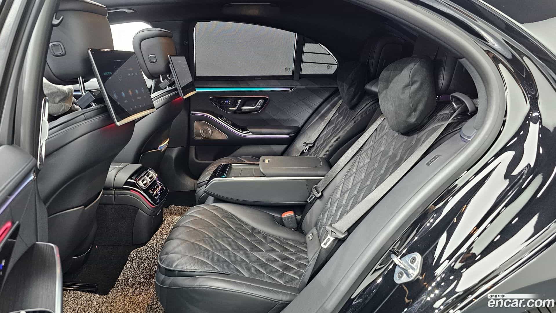 S-Class Mercedes-Benz 2022.0-OPTION-016
