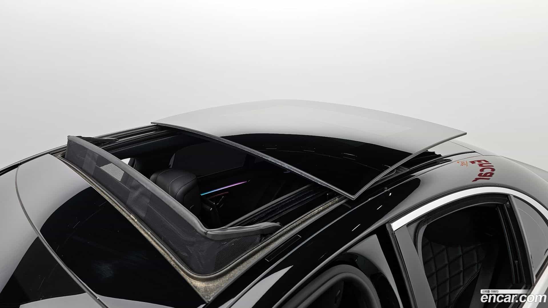 S-Class Mercedes-Benz 2022.0-OPTION-022