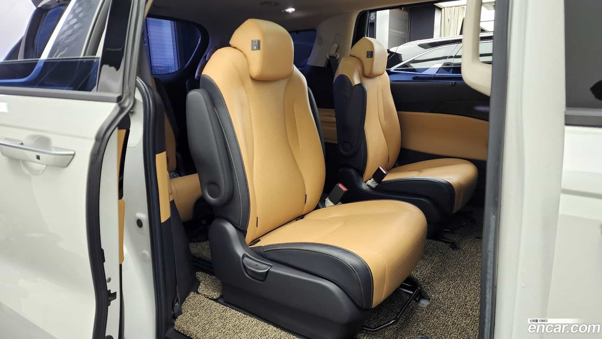 Canival Kia 2021.2-OPTION-016