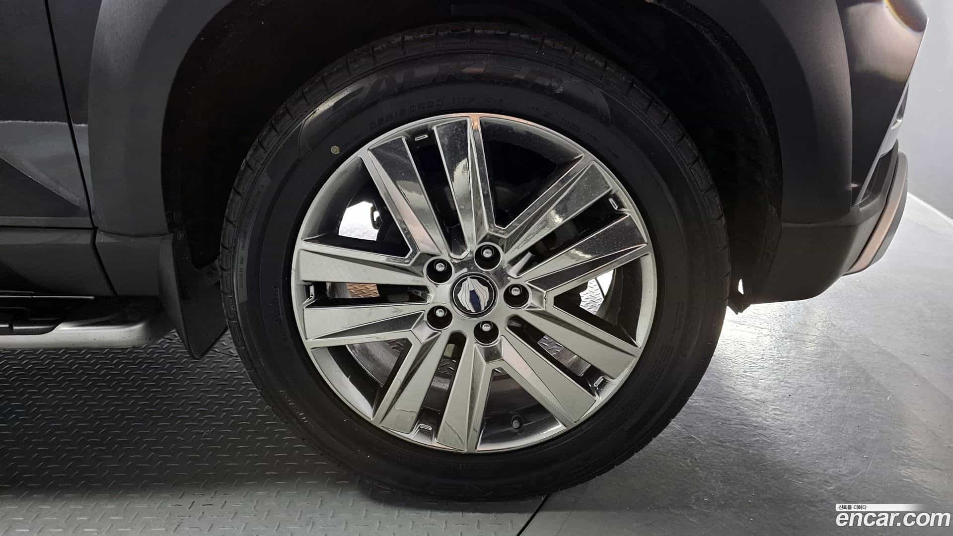 Rexton KG Mobility 2019.8-OUTER-005