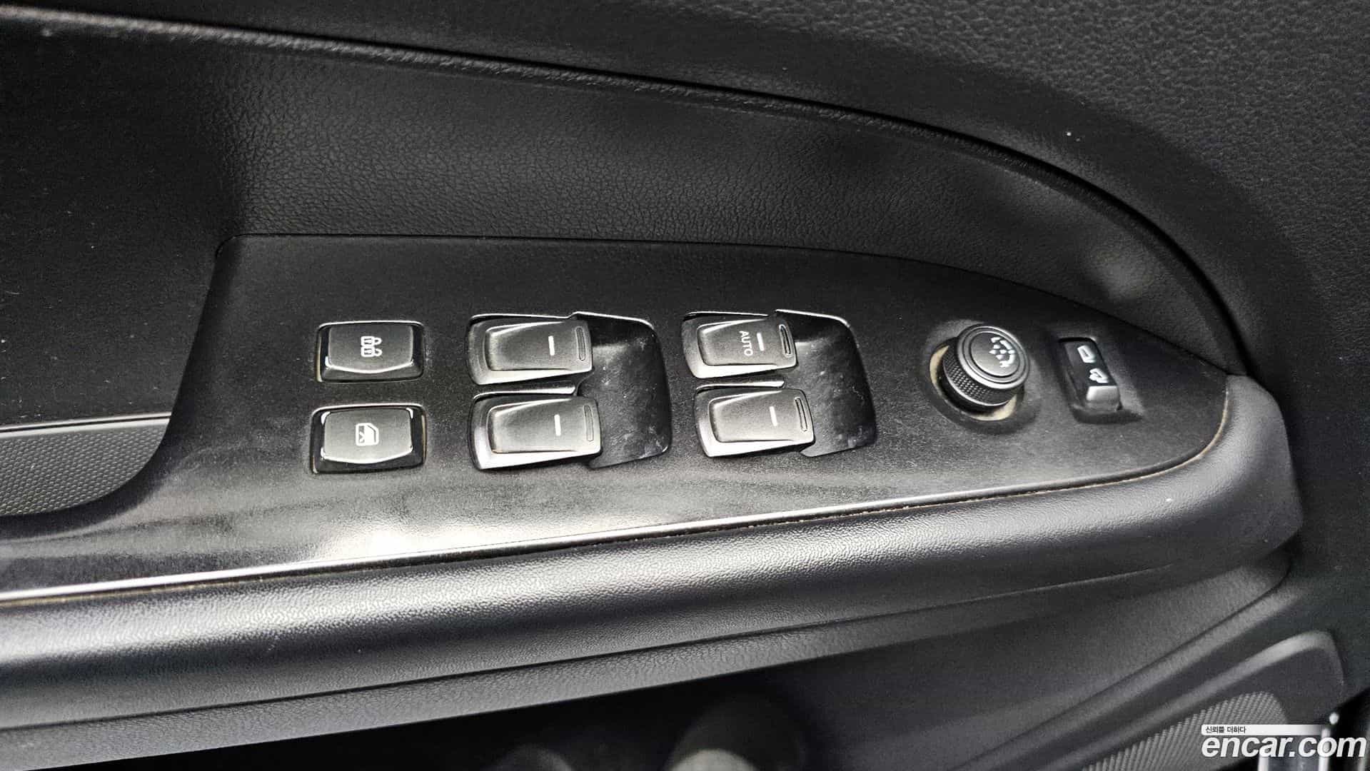 Rexton KG Mobility 2019.8-OPTION-018