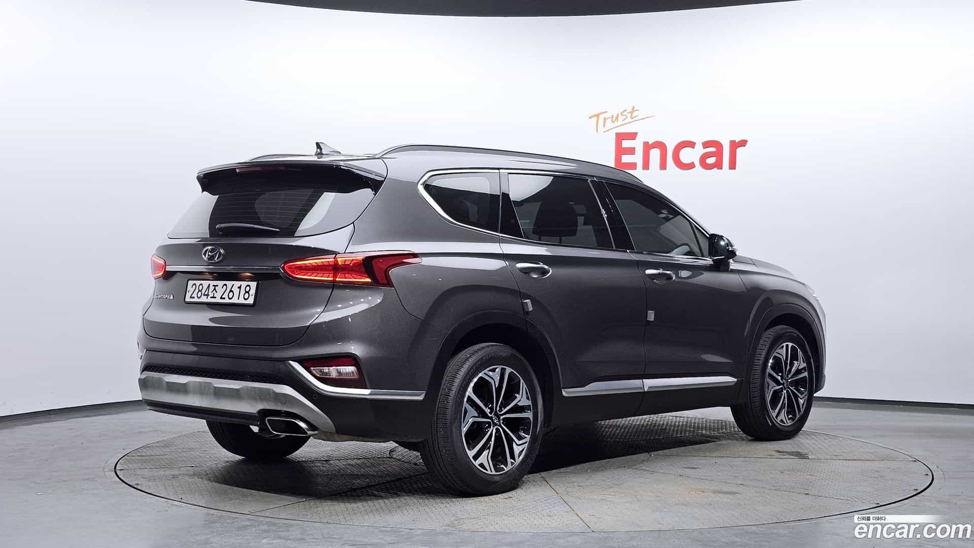 Santafe Hyundai 2019.8-OUTER-002